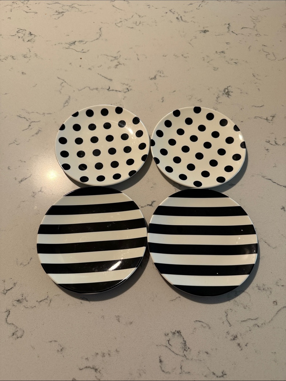 Kate Spade New York Raise a Glass Melamine Tidbit Plates Black and white 4 total